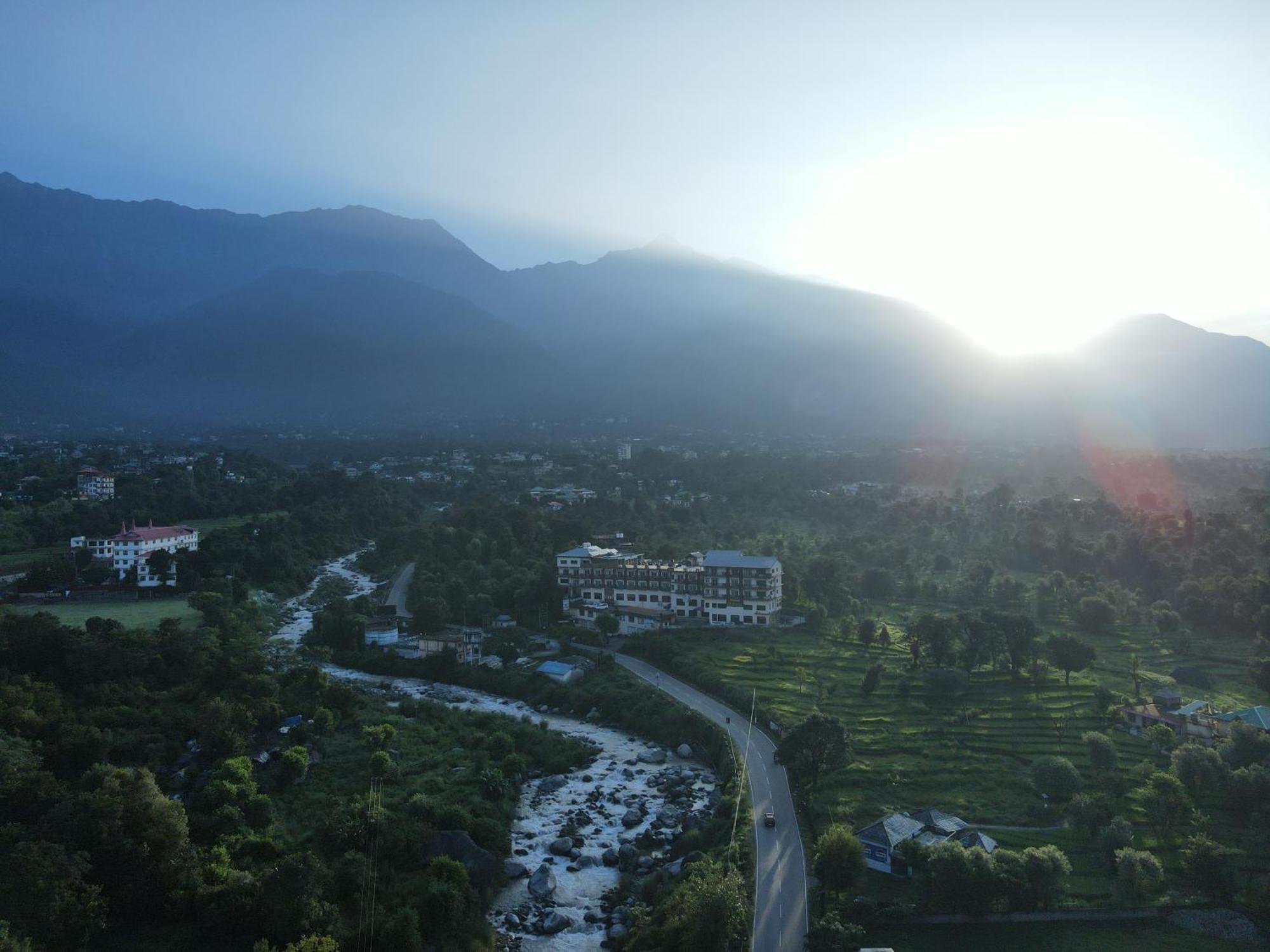 D'Polo Club & Spa Resort Dharamsala Exteriér fotografie